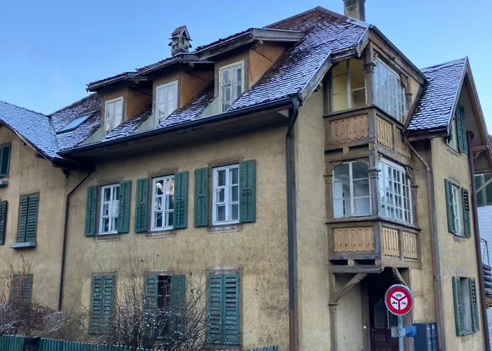 Old Rustic Swiss Mansarde 60m2 Center Parking Small Bath *